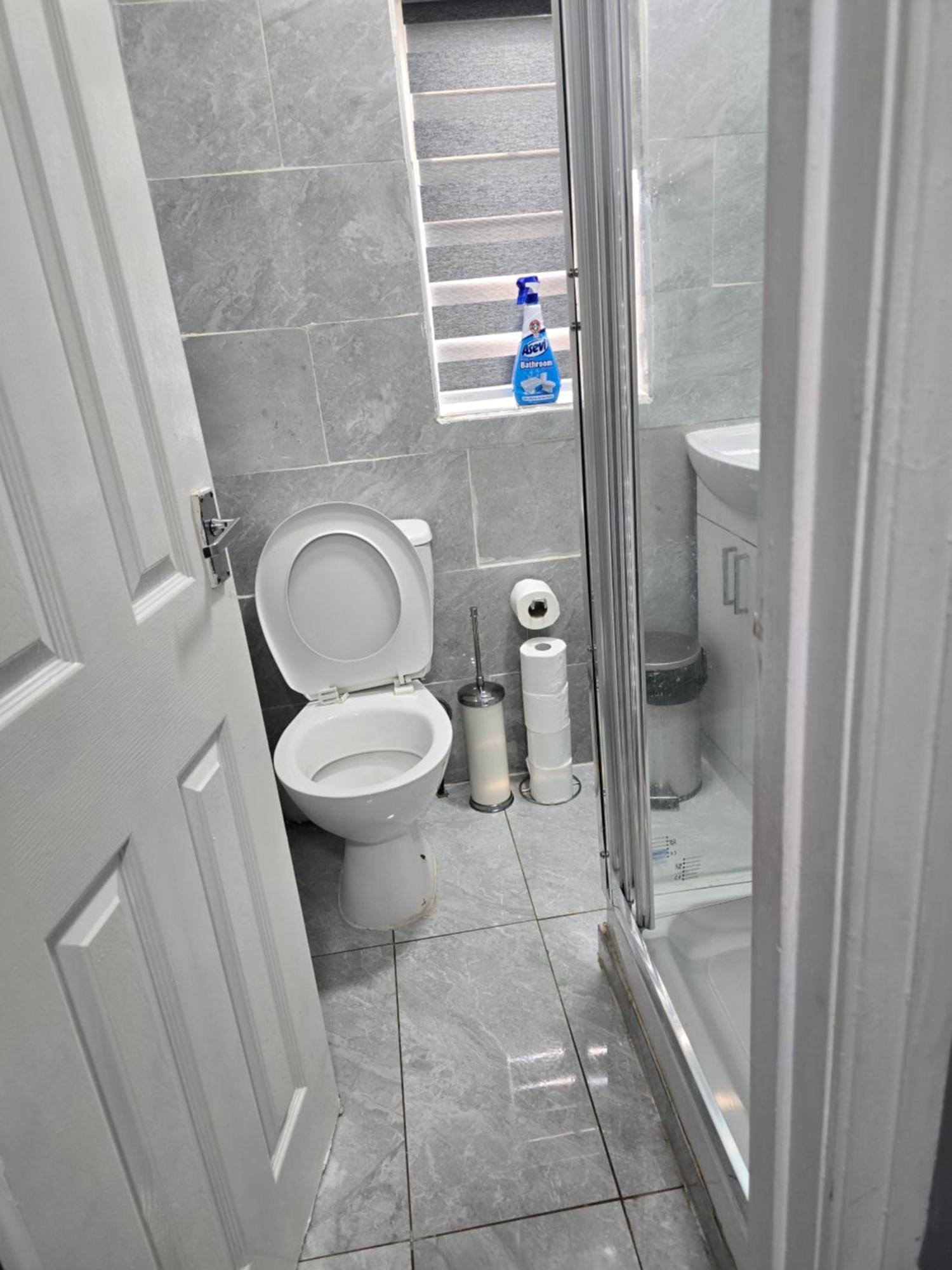 Manchester - House - Sleeps 6 - Parking - Garden Экстерьер фото